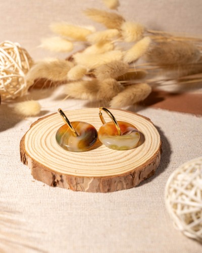 Kolczyki z naturalnego brązowo-zielonego agatu to minimalistyczna biżuteria boho inspirowana kolorami ziemi i natury.